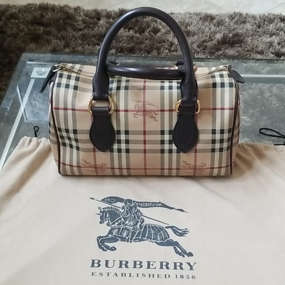 Burberry Haymarket Chester Bowling Bag